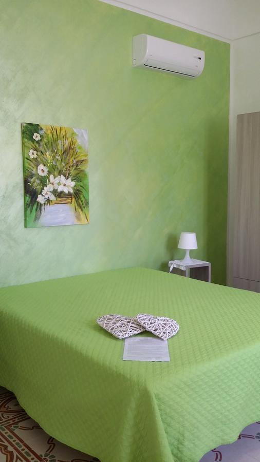 Bed and Breakfast La Casa Dei Nonni Custonaci Esterno foto